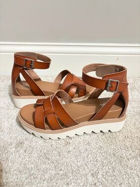MIA Tan Leather Platform Ankle-Strap Sandals